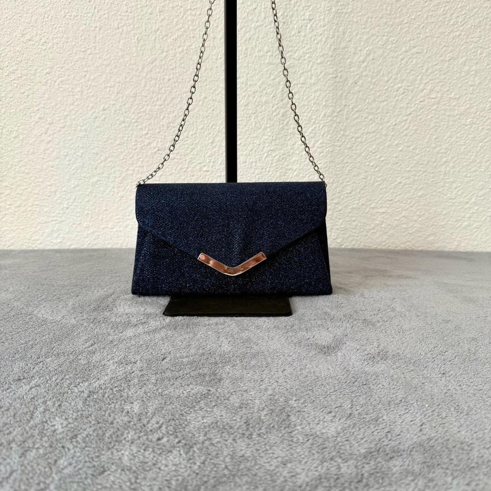 NWOT Metallic Glitter Envelope Flap Clutch Evening Bag